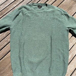 J. Crew Men's Cotton Garter Stitch Crewneck Sweater, XS, Sage green. 100% cotton